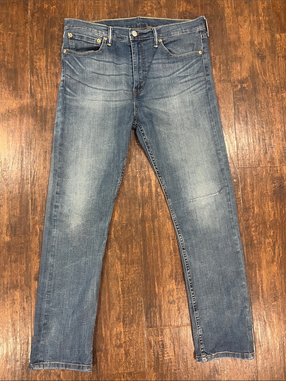Classic Levi’s 510 Men’s Slim Fit Jeans in Medium Blue 34/30